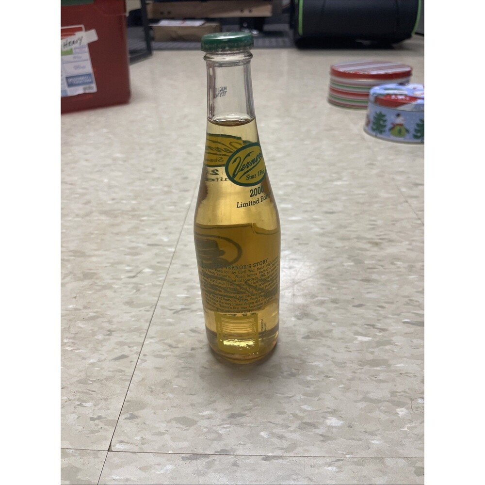 🥤 Vernor's 2000 Limited Edition 12 oz Bottle | New | Sealed Collectible Item - Picture 2 of 2